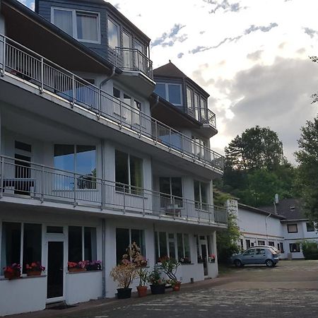 Hotel Zur Engelsburg Hausen-Wied Exterior photo