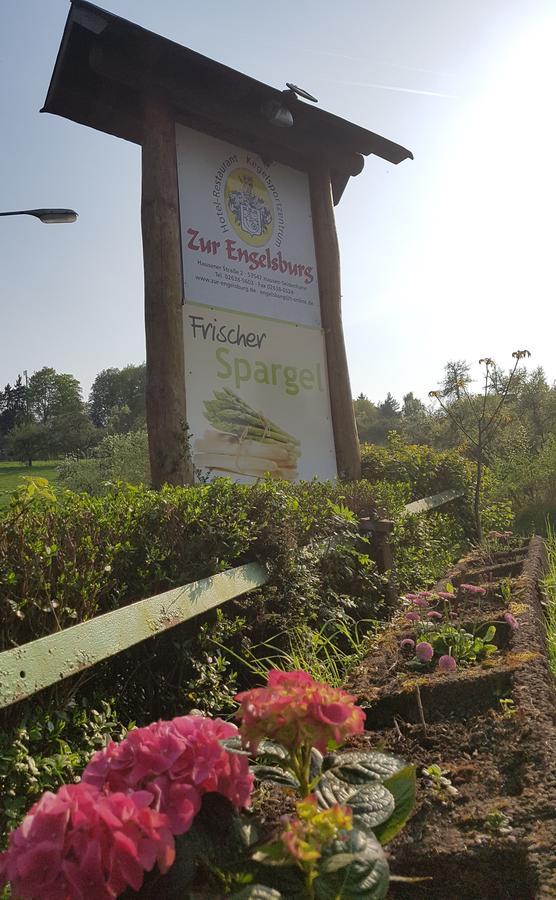 Hotel Zur Engelsburg Hausen-Wied Exterior photo